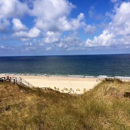 Schatz Comfortable Holiday home Wenningstedt-Braderup